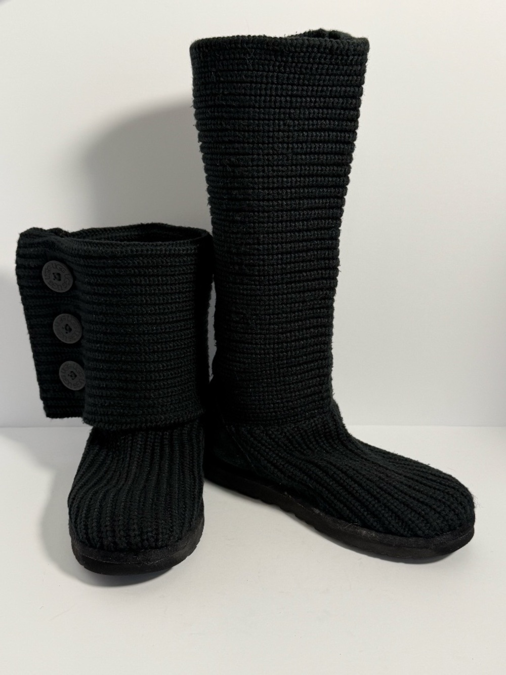 UGG Classic Cardy 5819 Black Knit 3-Button Sweater Tall Boots Women's Size 8
